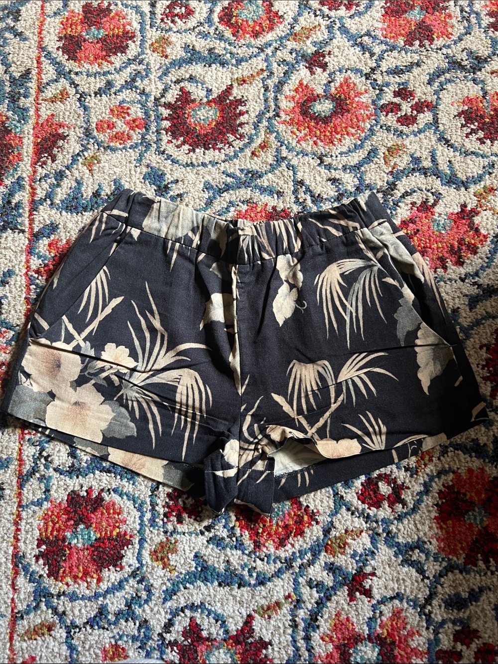 AllSaints Black and Cream Floral Elastic-Waist Shorts